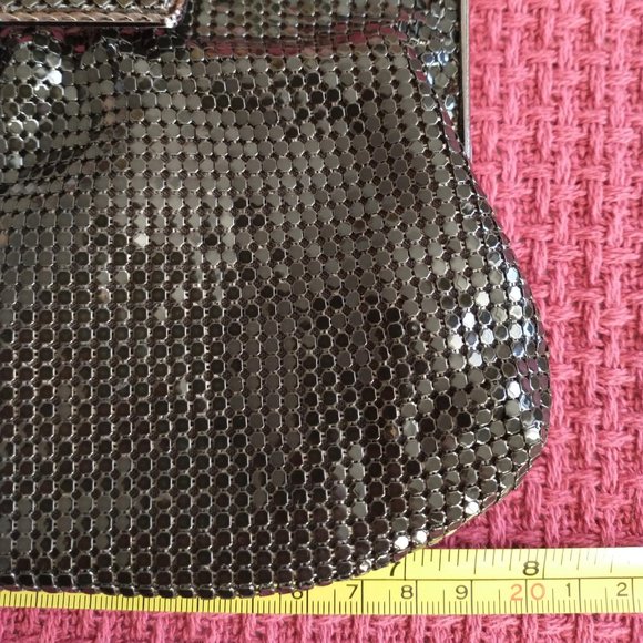 The Limited Black Metal Mesh Clutch Evening Handbag Purse - Picture 5 of 12